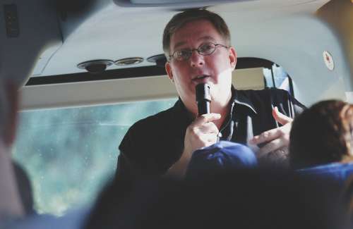 Sharing Tour Bus